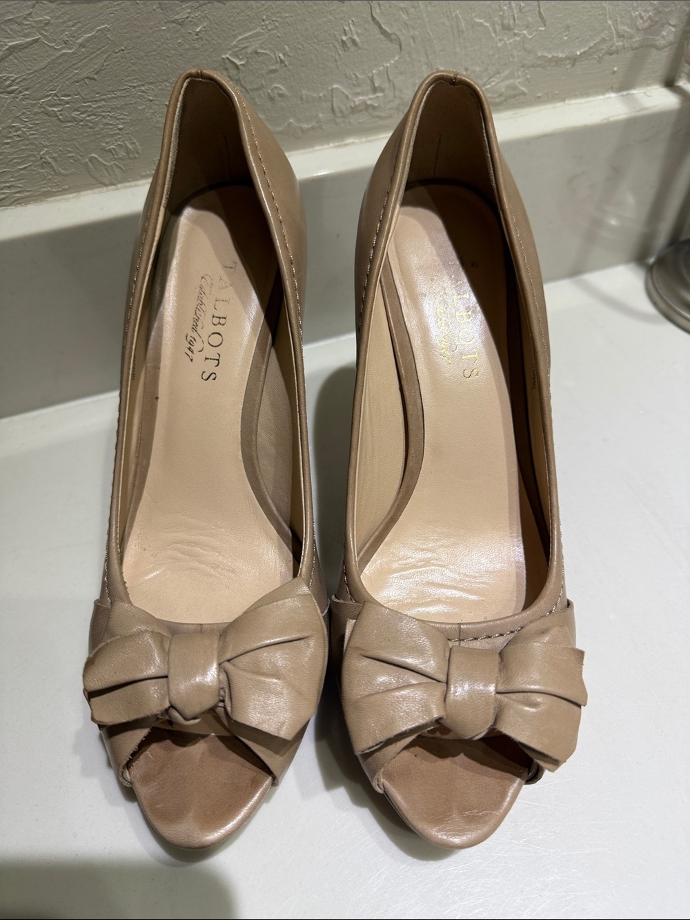 Talbots Beige Leather Peep-Toe Bow Pumps